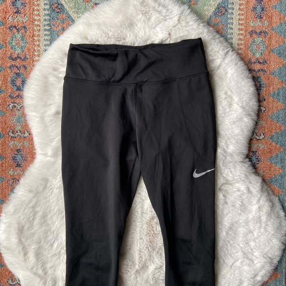 Nike dri fit black crop legging mesh cutouts xs athletic workout pant athleisure - Picture 2 of 13